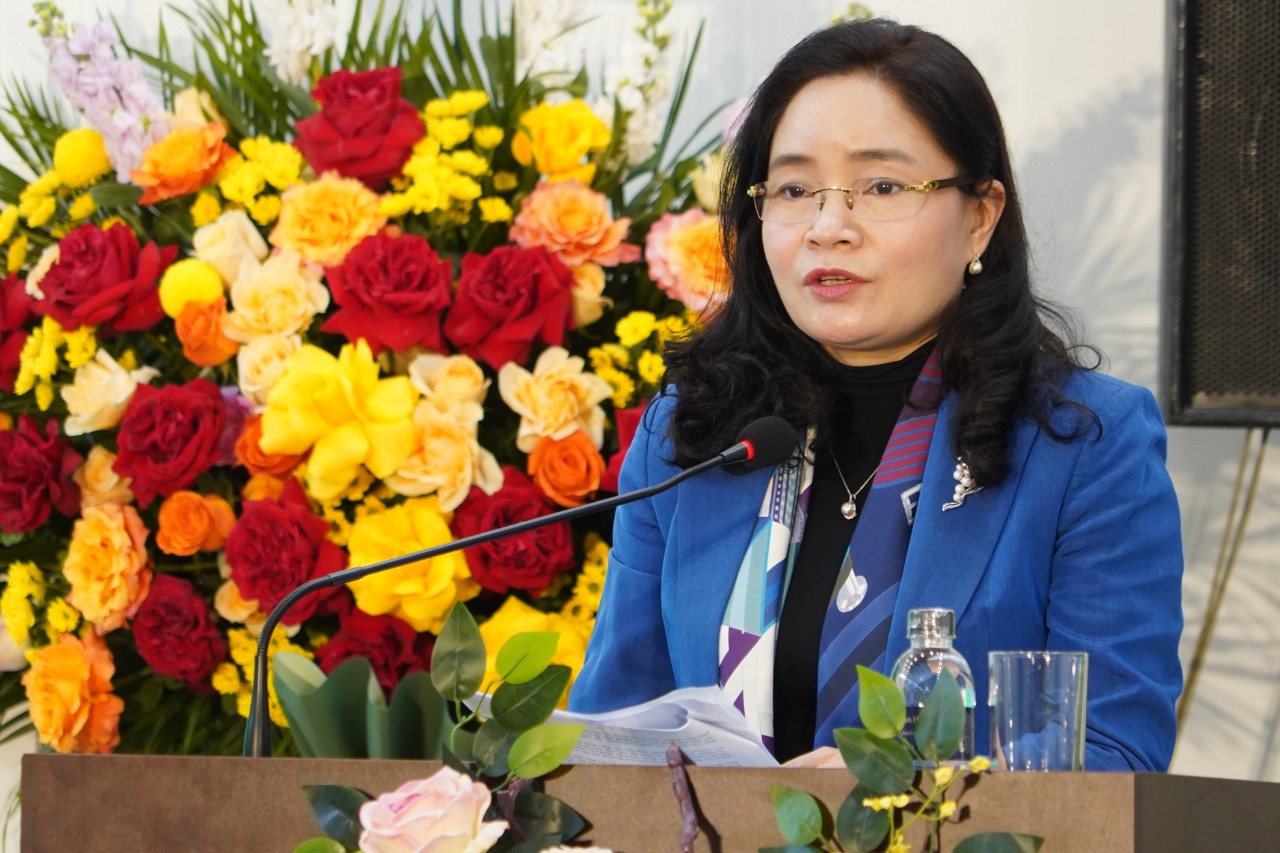 Thứ trưởng Bộ Văn hóa, Thể thao và Du lịch Trịnh Thị Thủy phát biểu chỉ đạo Hội nghị